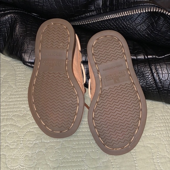 Sperrys - Picture 3 of 4
